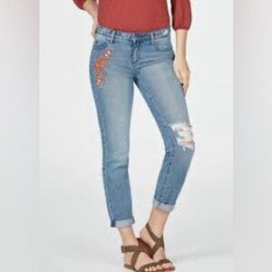 Just Fab Embroidered Distressed Boho Slim Boyfriend Ankle Size‎ 33 Cotton